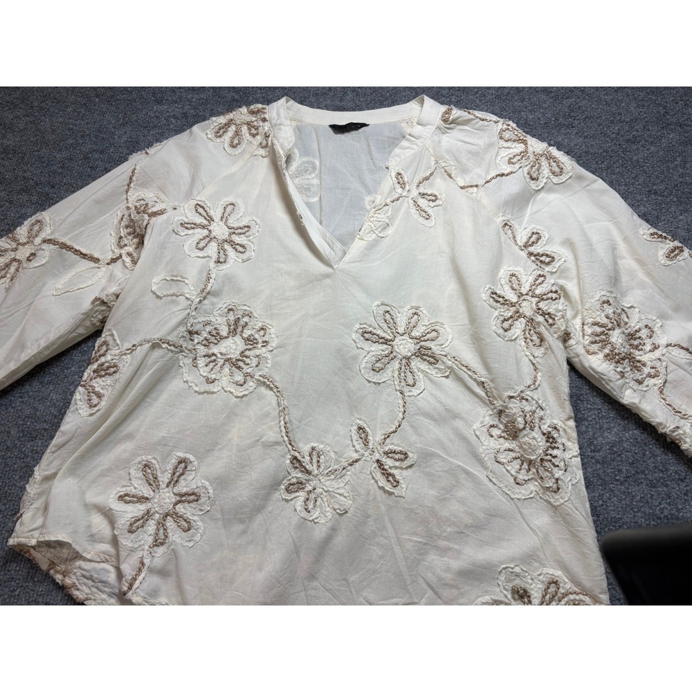Zara White Floral Embroidered V-Neck Blouse Long Sleeve Boho Top Medium